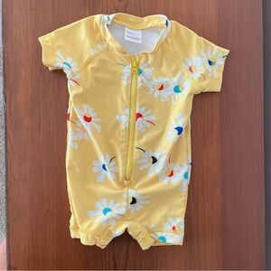 Hanna Andersson Rash Guard Baby Girl 6-12 Months Swimsuit Yellow Floral
